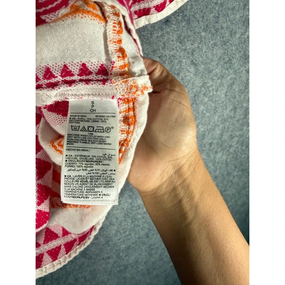 Old Navy brand old